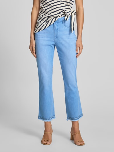 Brax Flared jeans met steekzakken, model 'MARY' Lichtblauw - 4