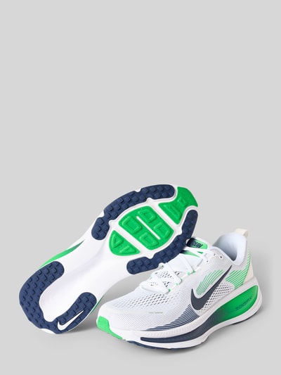 Nike Sneaker mit Logo-Print Modell 'VOMERO 18' Weiss 4