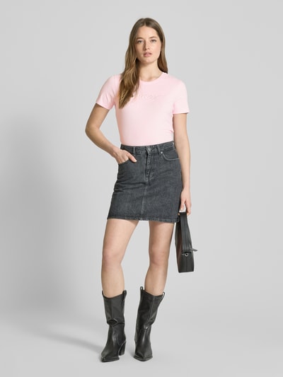 Guess T-Shirt mit Label-Stitching Modell 'LUCIA' Rosa 1