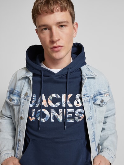 Jack & Jones Hoodie mit Label-Print Modell 'BRYAN' Marine 3