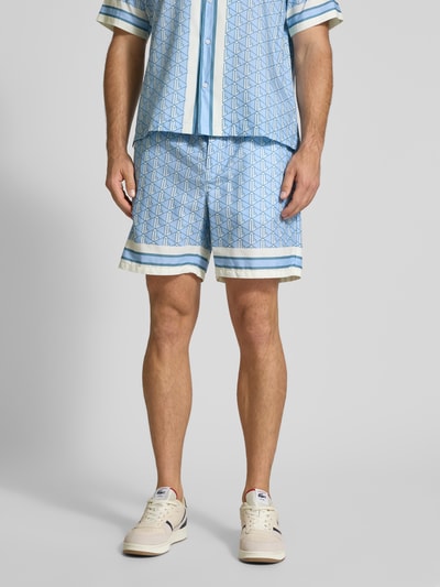 Lacoste Straight Leg Shorts mit elastischem Bund Hellblau 4