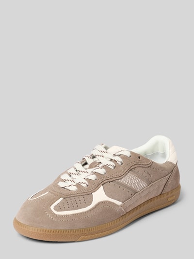 Produktfoto, Sneaker mit Label-Prägung von ALOHAS in Beige mit abgerundeter Form, Kontrastpartien, strukturierter Sohle, Schnürverschluss
