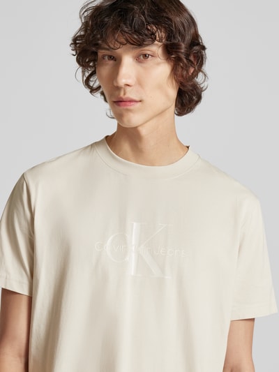 Calvin Klein Jeans T-Shirt mit Label-Print Offwhite 3