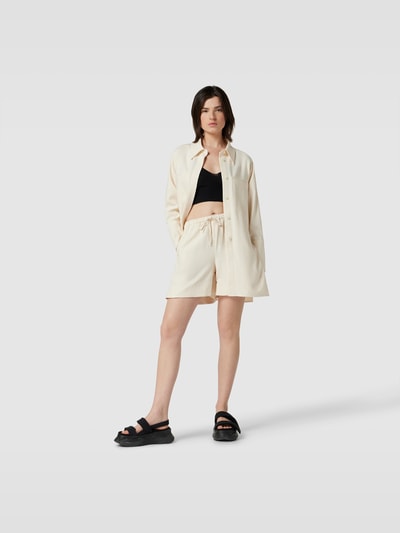 By Malene Birger Shorts mit Eingrifftaschen Offwhite 1