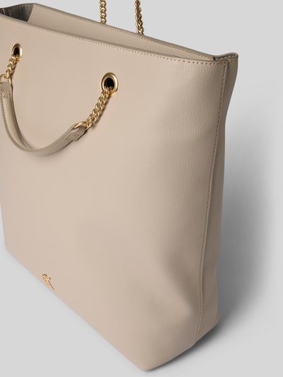 CK Calvin Klein Torba tote z detalem z logo Beżowy 3
