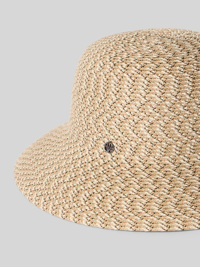 Produktfoto, Hut mit Viskose-Anteil in Flecht-Optik Modell 'Melange' von Loevenich, Papier-Mix, Logo-Detail, beige-braune Textur
