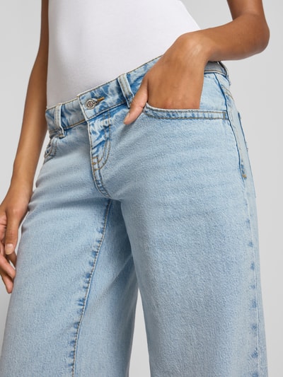 Gina Tricot Ultra low wide leg jeans in 5-pocketmodel Lichtblauw - 3
