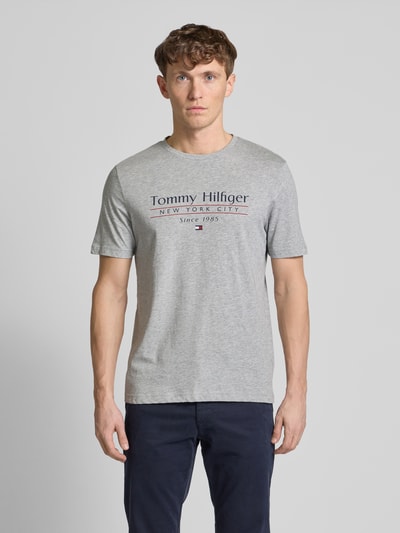 Tommy Hilfiger T-Shirt mit Label-Print Hellgrau 4