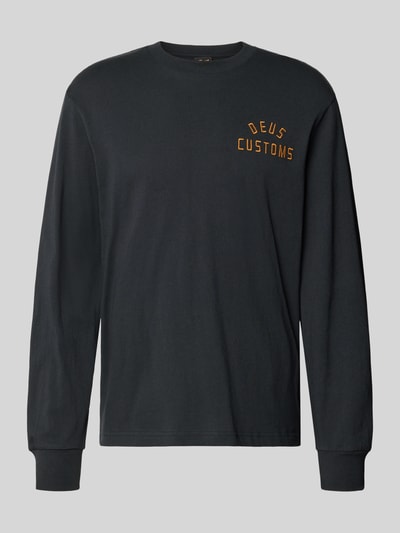 Produktfoto, Regular Fit Shirt met lange mouwen van puur katoen, zwarte kleur, gestikt logo, ronde hals, model 'Engineer' van DEUS EX MACHINA.