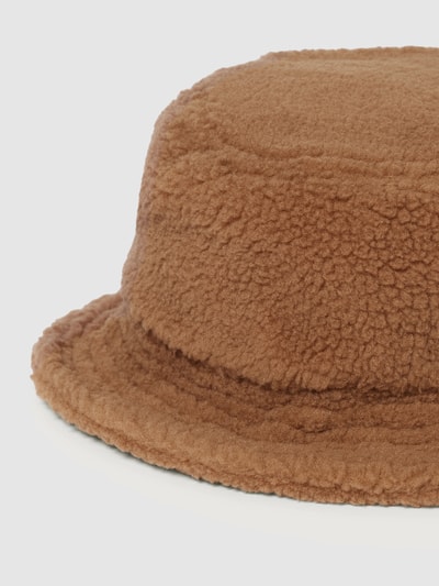 Levi's® Bucket Hat aus Teddyfell Modell 'Wooly' Camel 2