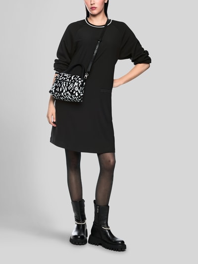 Marc Cain Knielanges Kleid mit Kontraststreifen Black 1