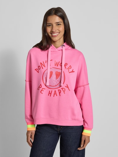 miss goodlife Oversized Hoodie mit Strasssteinbesatz und Motiv-Print Rosa 4