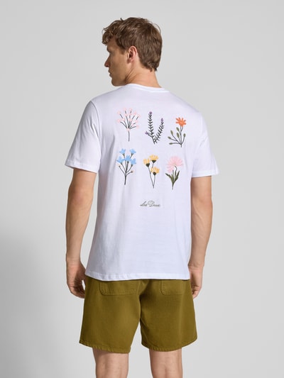Les Deux T-Shirt mit floralen Stitchings Modell 'Wild Flower' Weiss 5
