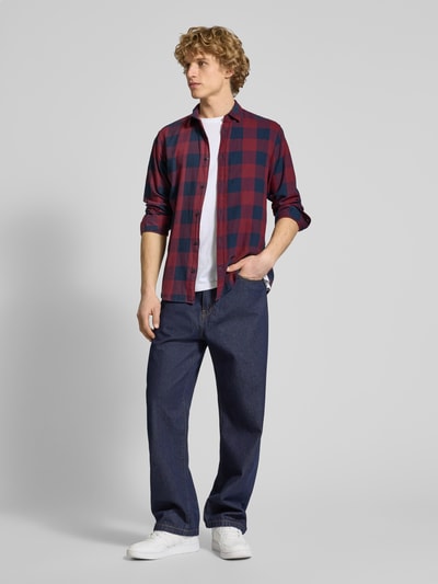 Jack & Jones Freizeithemd mit Knopfleiste Modell 'GINGHAM' Dunkelrot 1