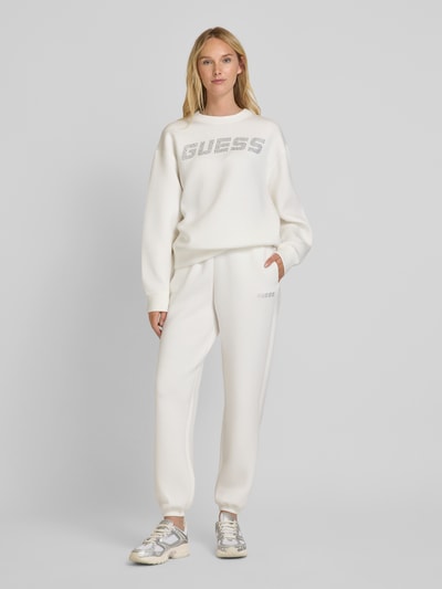 Guess Activewear Tapered Fit Sweatpants mit Label-Print Modell 'CECILIA' Offwhite 1