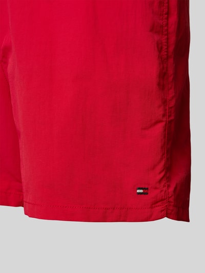 Tommy Hilfiger Regular Fit Badeshorts mit Logo-Stitching Rot 2