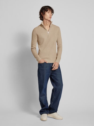 Jack & Jones Sweter z dzianiny z kołnierzem model ‘PERFECT’ Beżowy 1