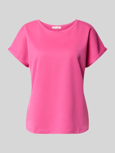 Produktfoto, pinkes T-Shirt mit Viskosen-Anteil von Christian Berg Woman, gerader Schnitt, Rundhalsausschnitt, fixierte Ärmelumschläge, glatte Textur, neutraler Hintergrund