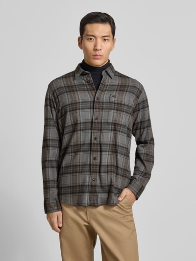 camel active Regular Fit Freizeithemd aus Flanell mit Label-Stitching Dunkelbraun 4