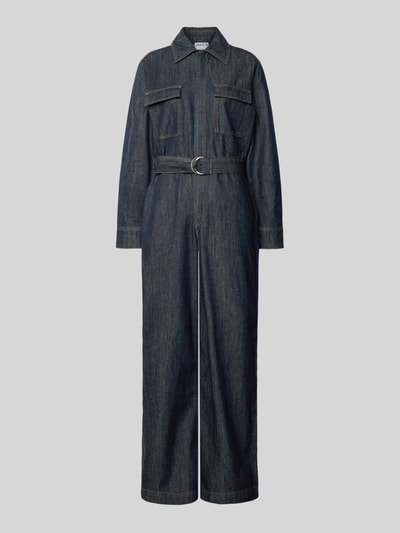 Produktfoto, Jumpsuit mit kurzem Reißverschluss von Jake*s Casual, Denim-Optik, Taillierter Schnitt, Brusttaschen, Stoffgürtel, lange Ärmel