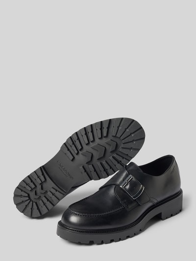 Produktfoto, schwarze Loafer aus echtem Rindsleder Modell 'KENOVA' von Vagabond, glatte Oberfläche, markante Profilsohle, Damen Loafer