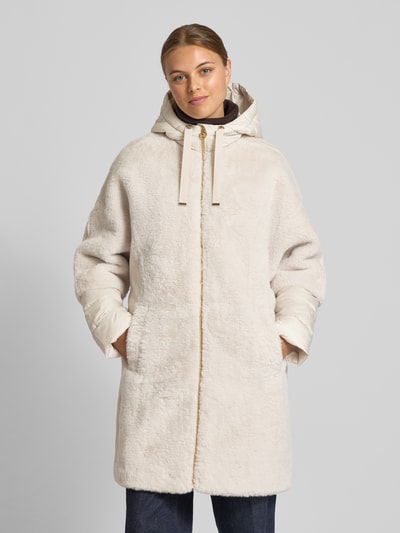 s.Oliver BLACK LABEL Regular fit lange jas van imitatiebont met gewatteerde capuchon Kit - 4