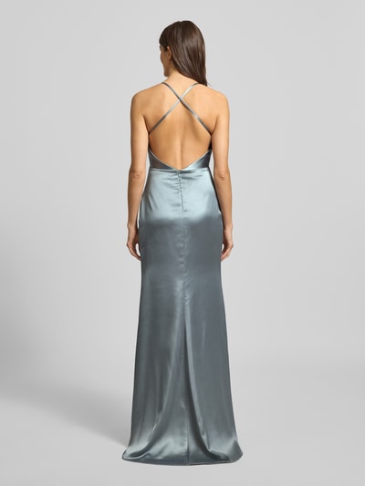 Modelka prezentuje Sukienka wieczorowa 'Abendkleid in Wickel-Optik' von Laona z satyny, dopasowany krój, jednokolorowy, głęboki rozporek, cienkie ramiączka, wszyty zamek błyskawiczny, długość tyłu w rozmiarze 36: 183 cm, szerokość w rozmiarze 36: 40 cm, całkowity widok od tyłu.