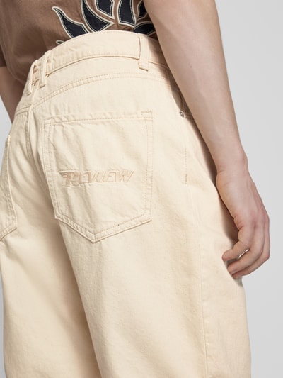 REVIEW Baggy Fit Jeansshorts im 5-Pocket-Design Ecru 3