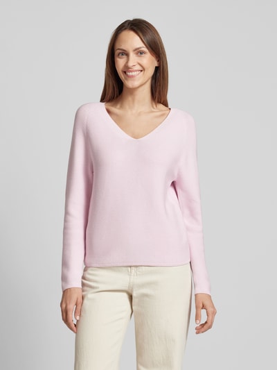 s.Oliver RED LABEL Comfort Fit Strickpullover aus Baumwoll-Mix mit V-Ausschnitt Rosa 4