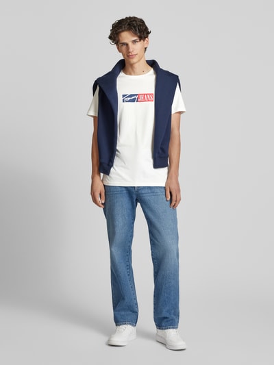 Tommy Jeans Slim fit T-shirt met labelprint Offwhite - 1