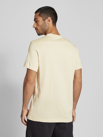 Calvin Klein Jeans T-Shirt mit Label-Stitching Grass 5