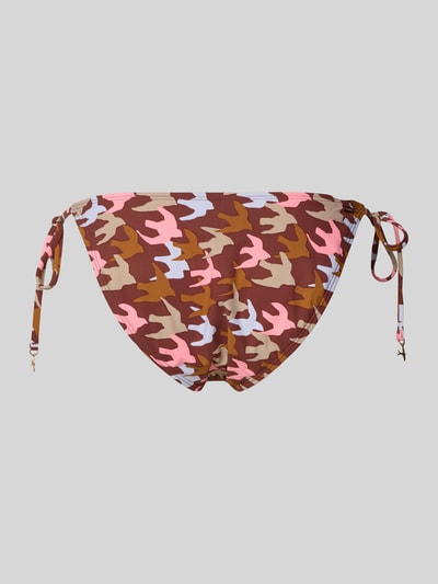 Produktfoto, Bikini-Slip mit seitlicher Schnürung Modell 'Conchu' von Barts im Allover-Camouflage-Look in Braun, Rosa, Hellblau und Beige, körpernahe Passform, Material-Mix mit Stretch-Anteil