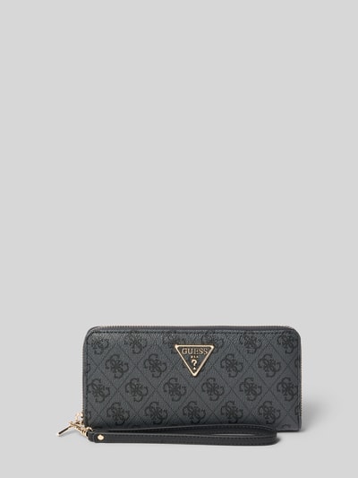 Produktfoto, Portemonnaie in Leder-Optik Modell 'LAUREL' von GUESS, dunkelgrau mit Muster, goldfarbenes Logo-Detail, Reißverschluss, Damen Accessoire.