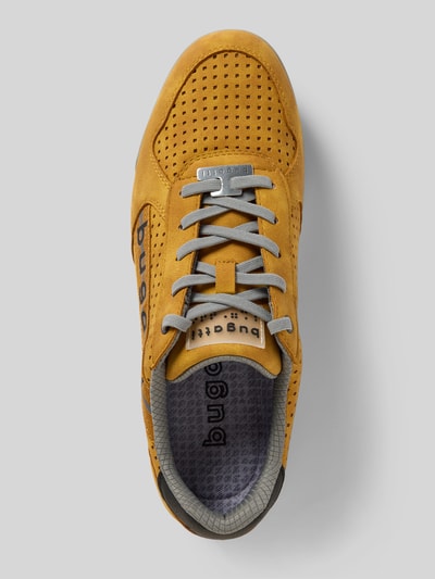 Produktfoto, Sneaker mit Label-Details Modell 'Trevor' von bugatti in Gelb, abgerundete Spitze, Schnürung, Absatzhöhe 3 cm, Schafthöhe 6 cm, Schaftweite 8 cm