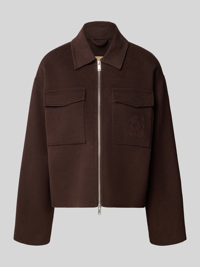 Produktfoto, Jacke aus Woll-Mix mit Brusttaschen von Smith and Soul in Dunkelbraun, strukturierte Oberfläche, Regular Fit, Umlegekragen, Zweiwege-Reißverschluss, zwei große Brusttaschen, modische Kurzform