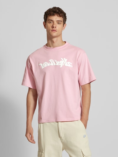 Low Lights Studios T-Shirt mit Label-Print Modell 'WARP' Pink 4