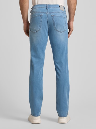 Brax Slim fit jeans met 5-pocketmodel model 'Chuck' Lichtblauw - 5