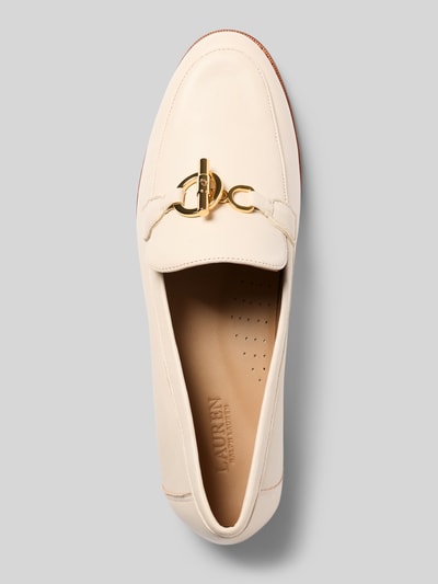 Produktfoto, Loafer aus echtem Leder Modell 'BLAIKE' von Lauren Ralph Lauren in unifarbenem Beige, spitze Schuhform, Blockabsatz, Schlupfverschluss, leicht strukturierte Sohle