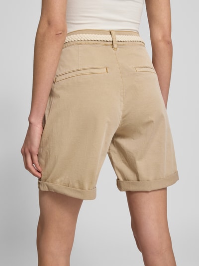 s.Oliver RED LABEL Regular Fit Chinoshorts mit geflochtenem Gürtel Beige 3