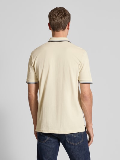 Christian Berg Men Poloshirt mit Label-Stitching Ecru 5