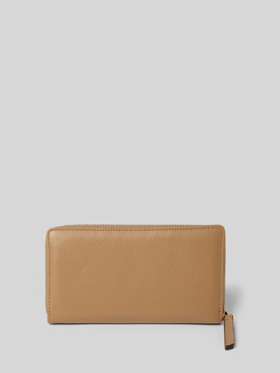 Produktfoto, Portemonnaie aus echtem Leder mit Label-Detail von Abro, Dames portemonnee van echt leer met hoofdvak met ritssluiting, labeldetail, ritsvak binnenin, diverse steekvakken, beige kleur, rechthoekige vorm, fijne textuur