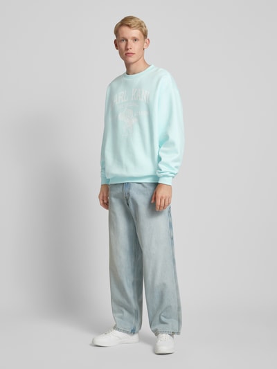 KARL KANI Sweatshirt met labelprint, model 'Kani Street Academy' Lichtblauw - 1