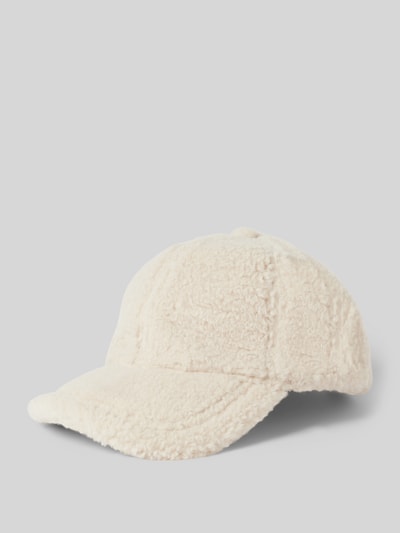 Loevenich Basecap aus Teddyfell Offwhite 1