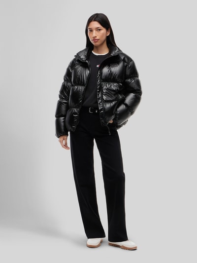 Tommy Jeans Regular Fit Steppjacke mit Label Stitching Black 1