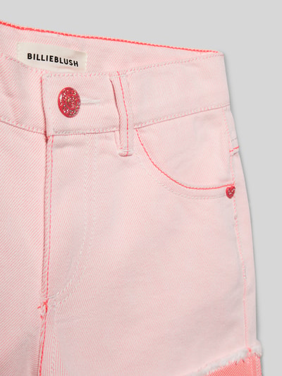 Produktfoto, Jeansshorts mit Aufschlag und Fransen van BILLIEBLUSH in roze katoenmix met steekzakken, omslag en franjes, regular fit, detailopname