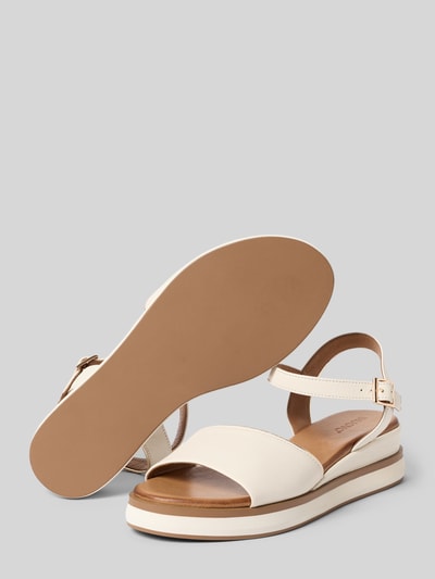 Produktfoto, Sandalen aus echtem Leder mit Keilabsatz von INUOVO, Damen Sandalen in Weiß und Braun, abgerundete Passform, offene Ferse, glatte Sohle, Absatzhöhe 5 cm bei Größe 40