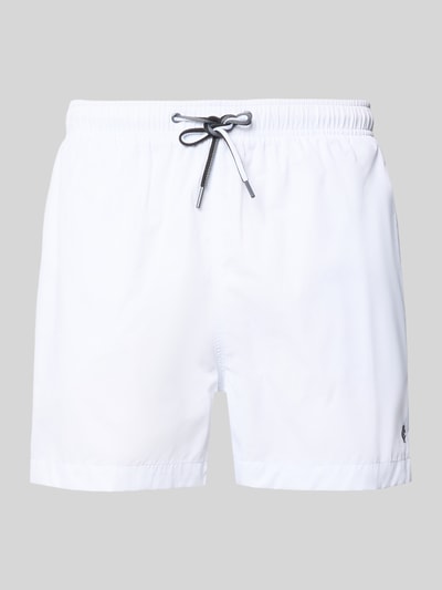 Produktfoto, Badehose mit elastischem Bund und Tunnelzug von MCNEAL, weiße Herren Badehose aus Baumwoll-Mix, Regular-Fit, glatte Textur
