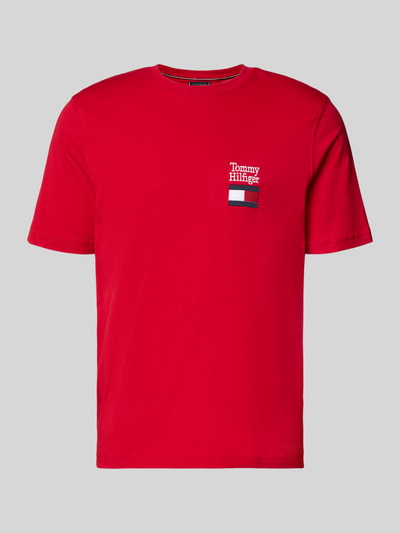 Produktfoto, Regular Fit T-Shirt aus reiner Baumwolle Modell 'BRAND LOVE TEXT' von Tommy Hilfiger, Optik: Unifarben, Rundhals, Kurzarm, Label-Stitching, Logo-Stitching, Material: reine Baumwolle