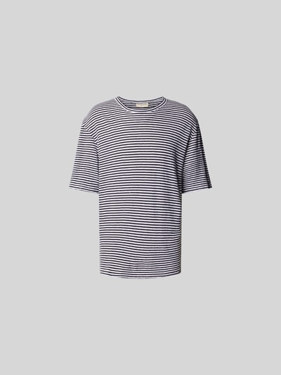 Produktfoto, Regular Fit T-Shirt aus Leinen-Mix von Officine Générale, gestreift in Weiß und Dunkelblau, Rundhalsausschnitt, Halbarm, glatte Textur