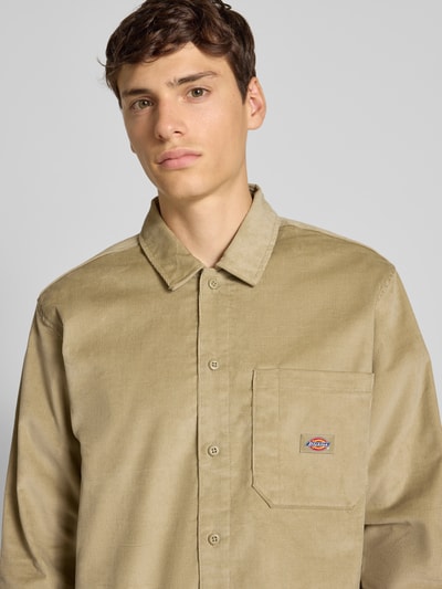 Dickies Regular Fit Freizeithemd mit Kentkragen Khaki 3